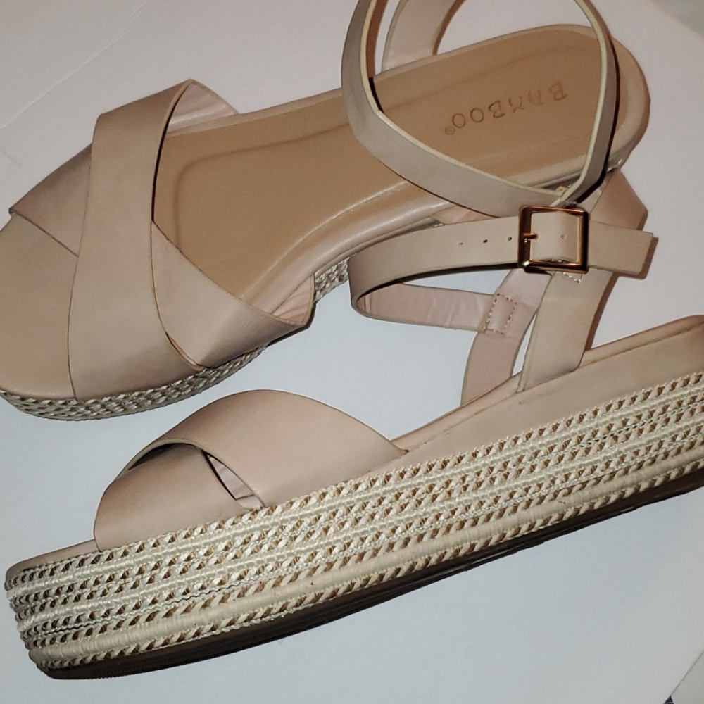 Sandals - Picture 3 of 3